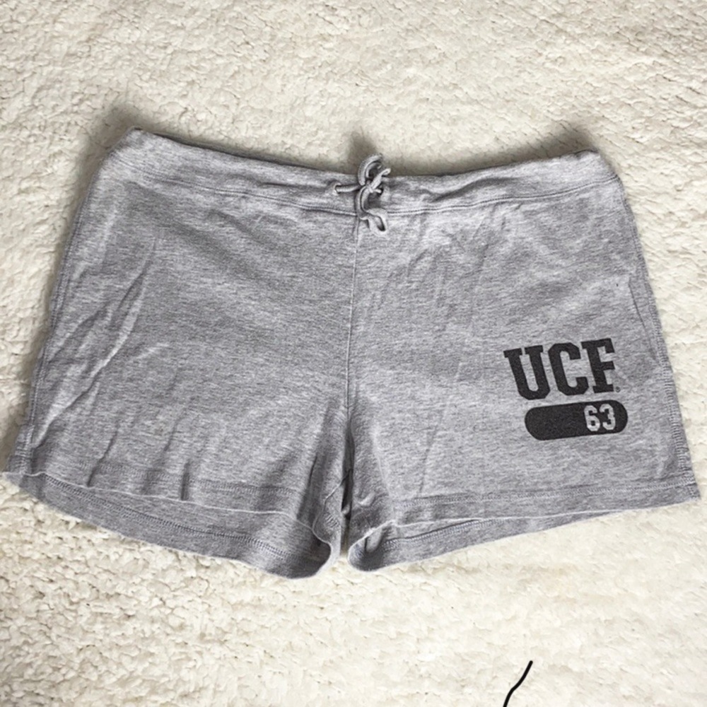 Women UCF Short/ Size:L